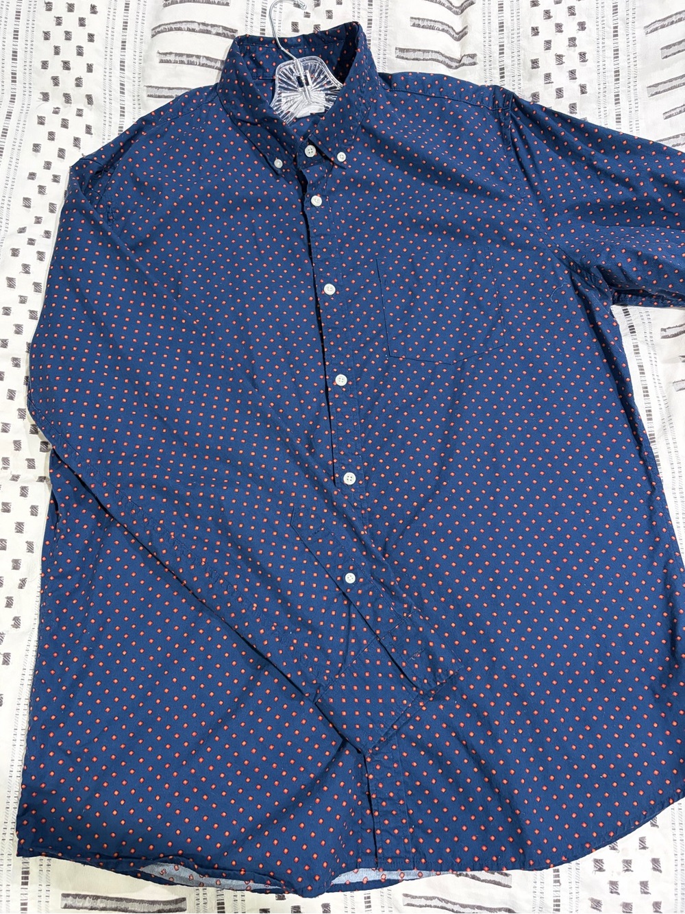 Men's Gap Slim Fit Navy Blue Button-Down Shirt with Red Dot Print